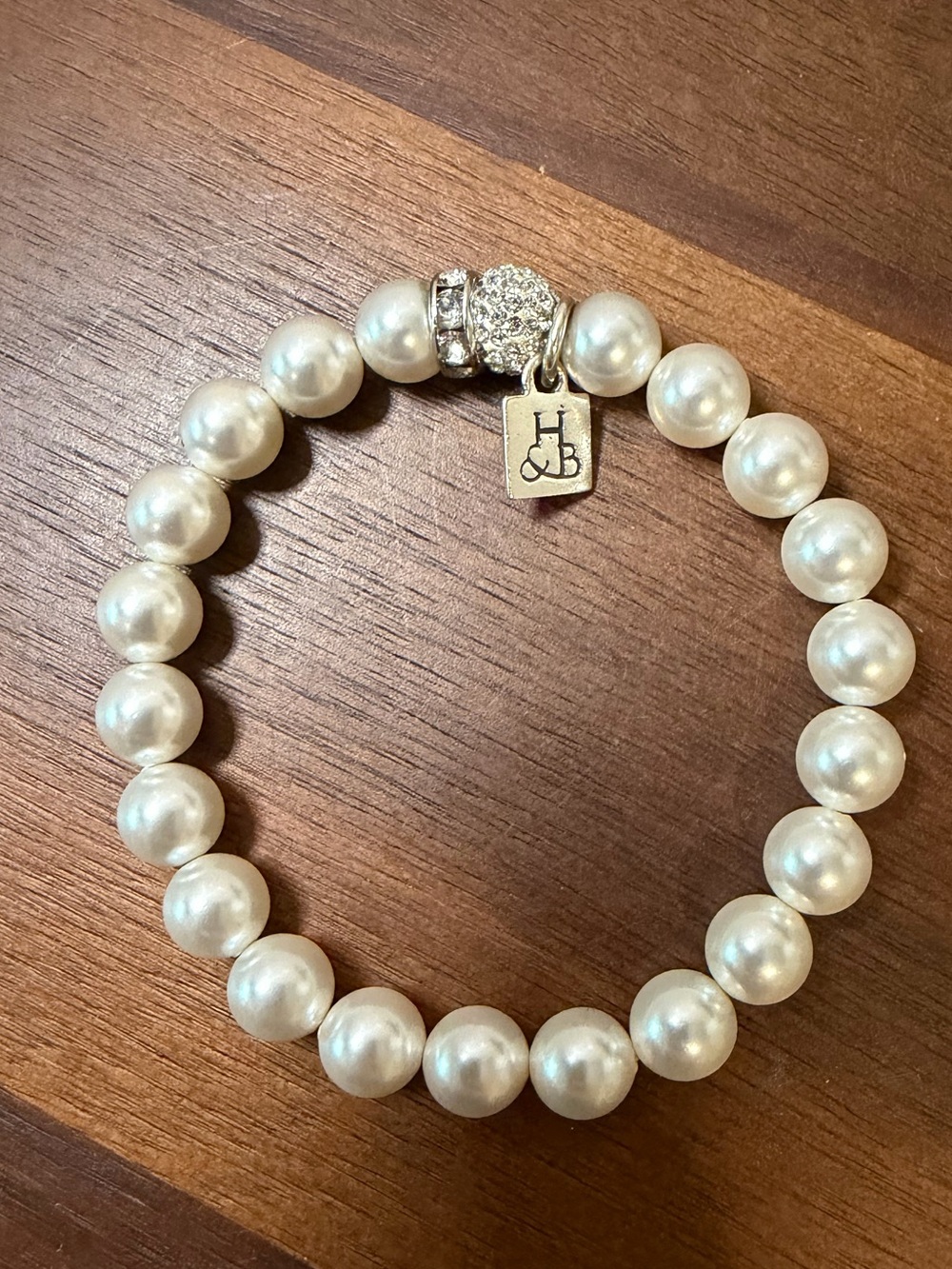 Hillberg & Berk White Pearl Sparkle Ball Stretch Bracelet Silver Logo Tag